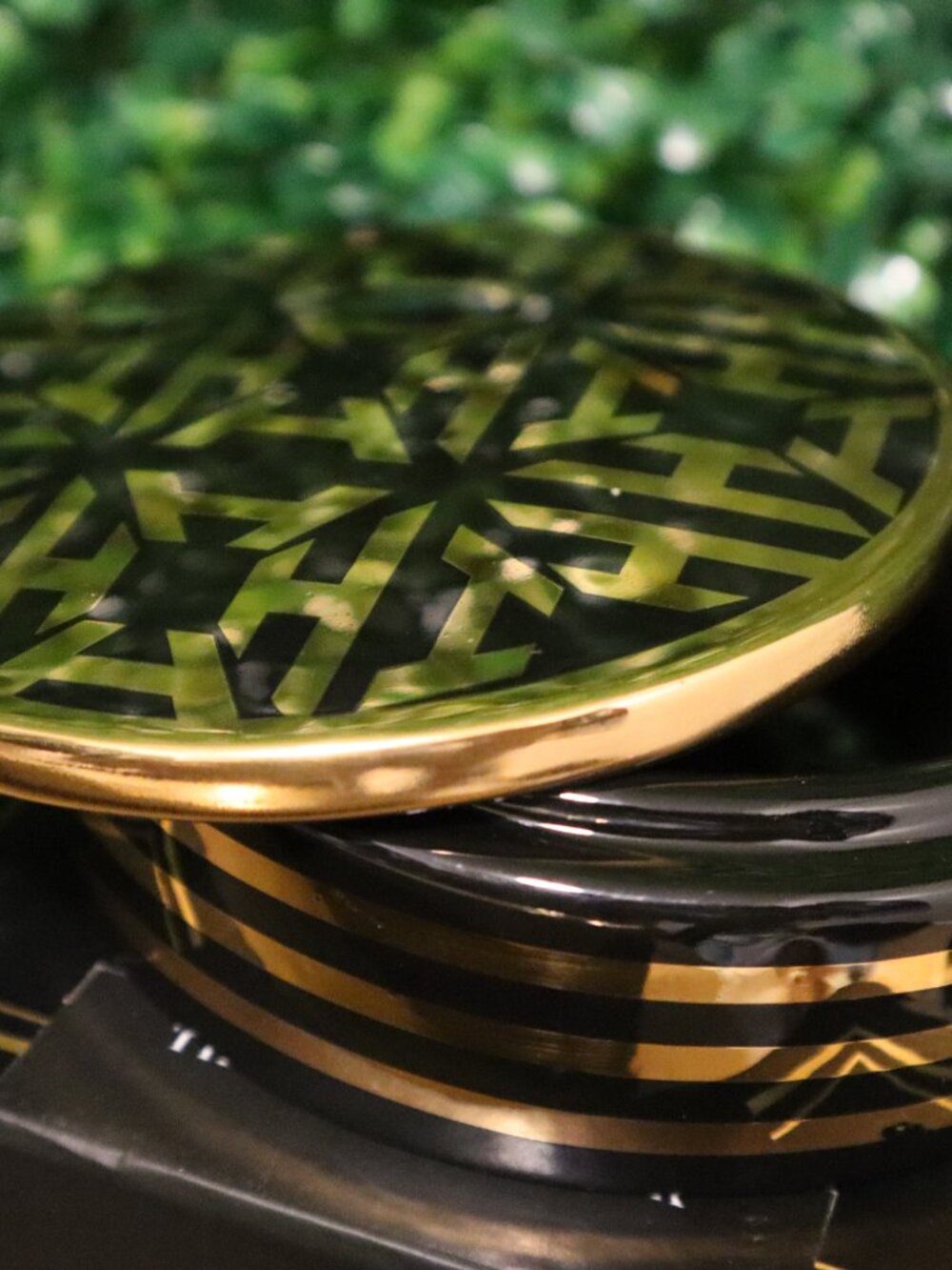 Johnathan Adler for India Hicks Beetle Collection, 3 Piece Set, Tray Catchall - Picture 6 of 8